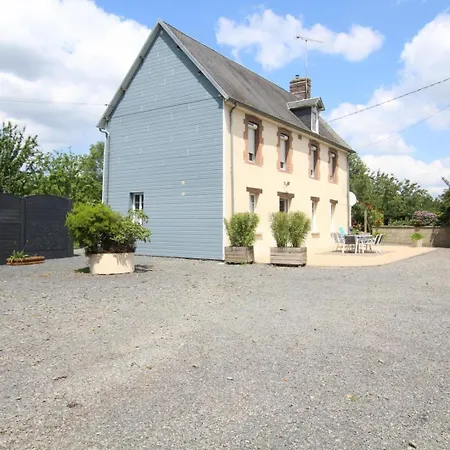 G165 펜션 Saint-Martin-de-Cenilly
